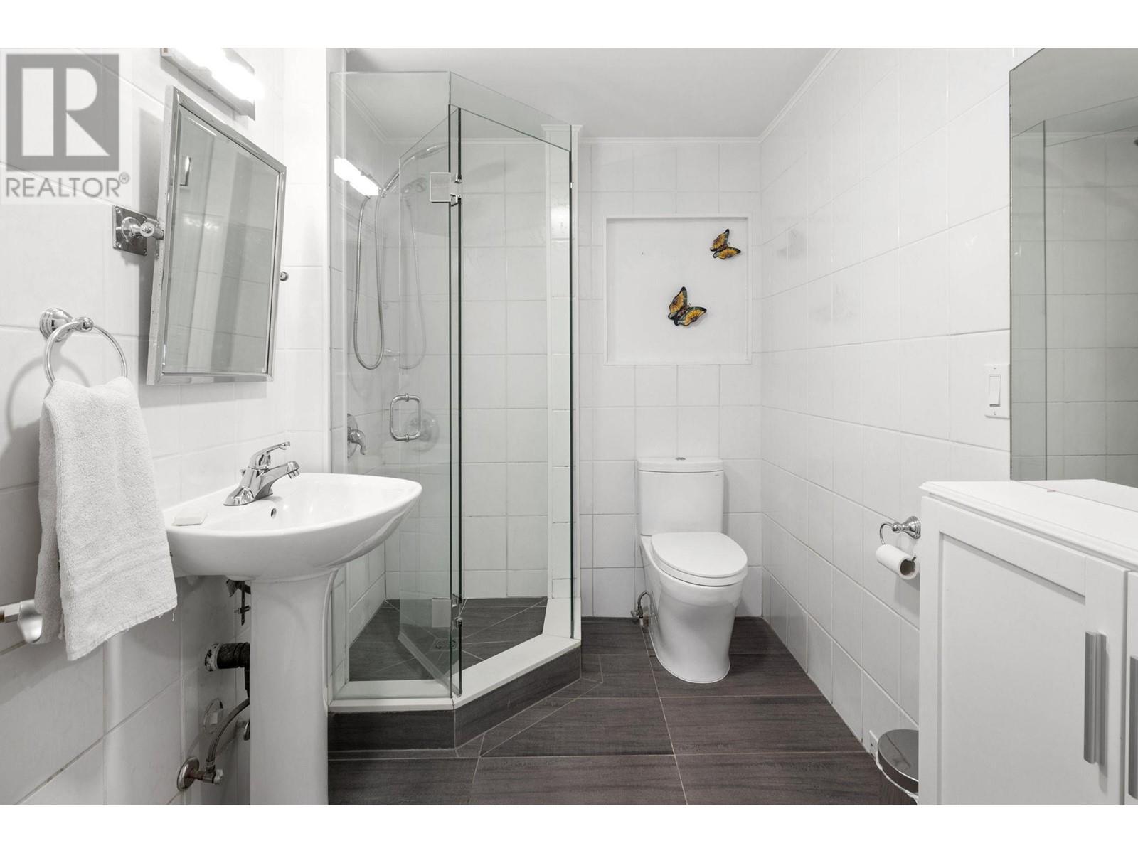 1332 Tatlow Avenue, North Vancouver, British Columbia  V7P 2Z6 - Photo 13 - R2828640