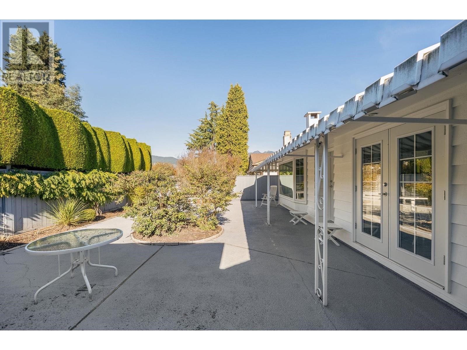 1332 Tatlow Avenue, North Vancouver, British Columbia  V7P 2Z6 - Photo 24 - R2828640