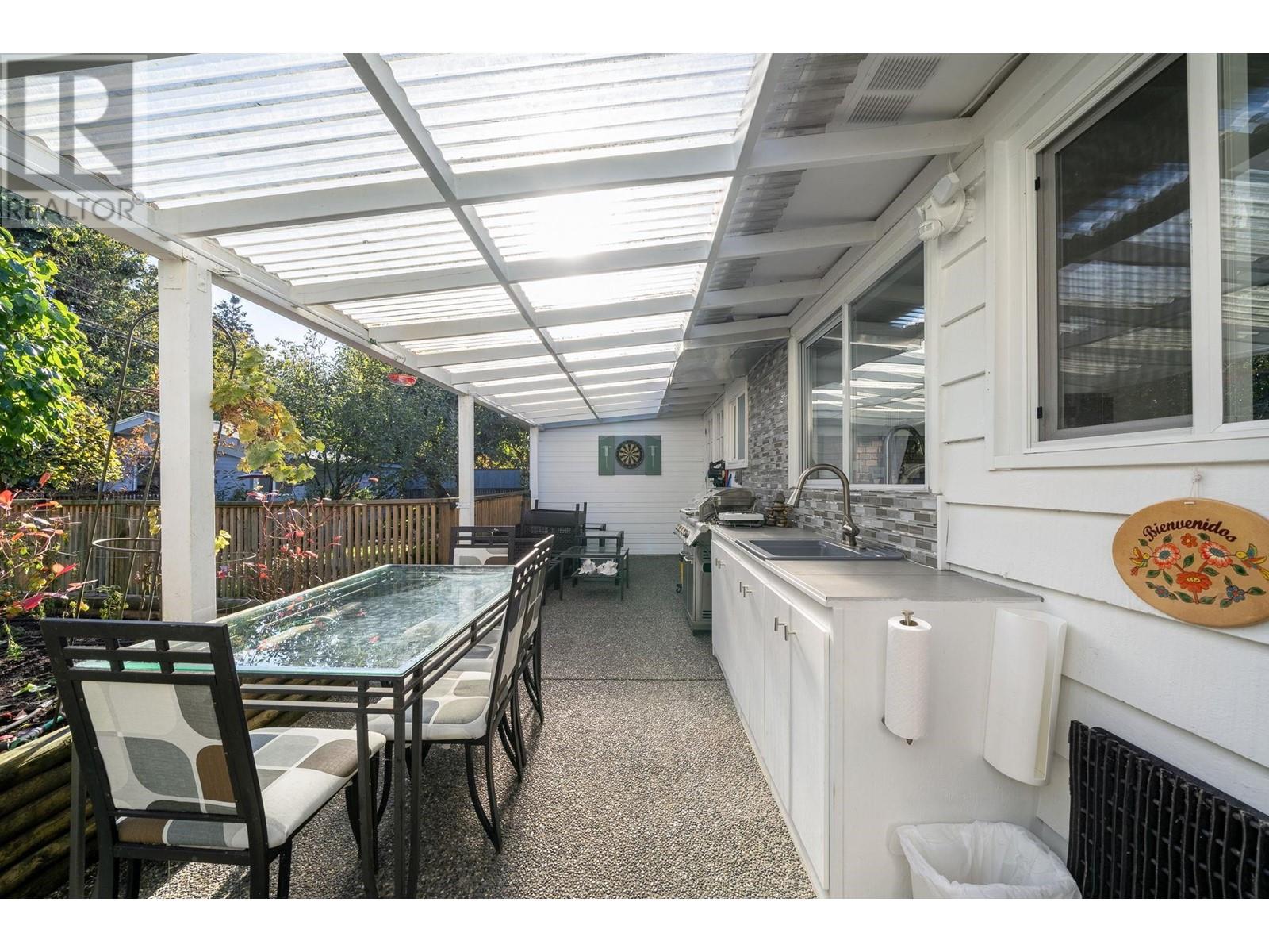 1332 Tatlow Avenue, North Vancouver, British Columbia  V7P 2Z6 - Photo 31 - R2828640