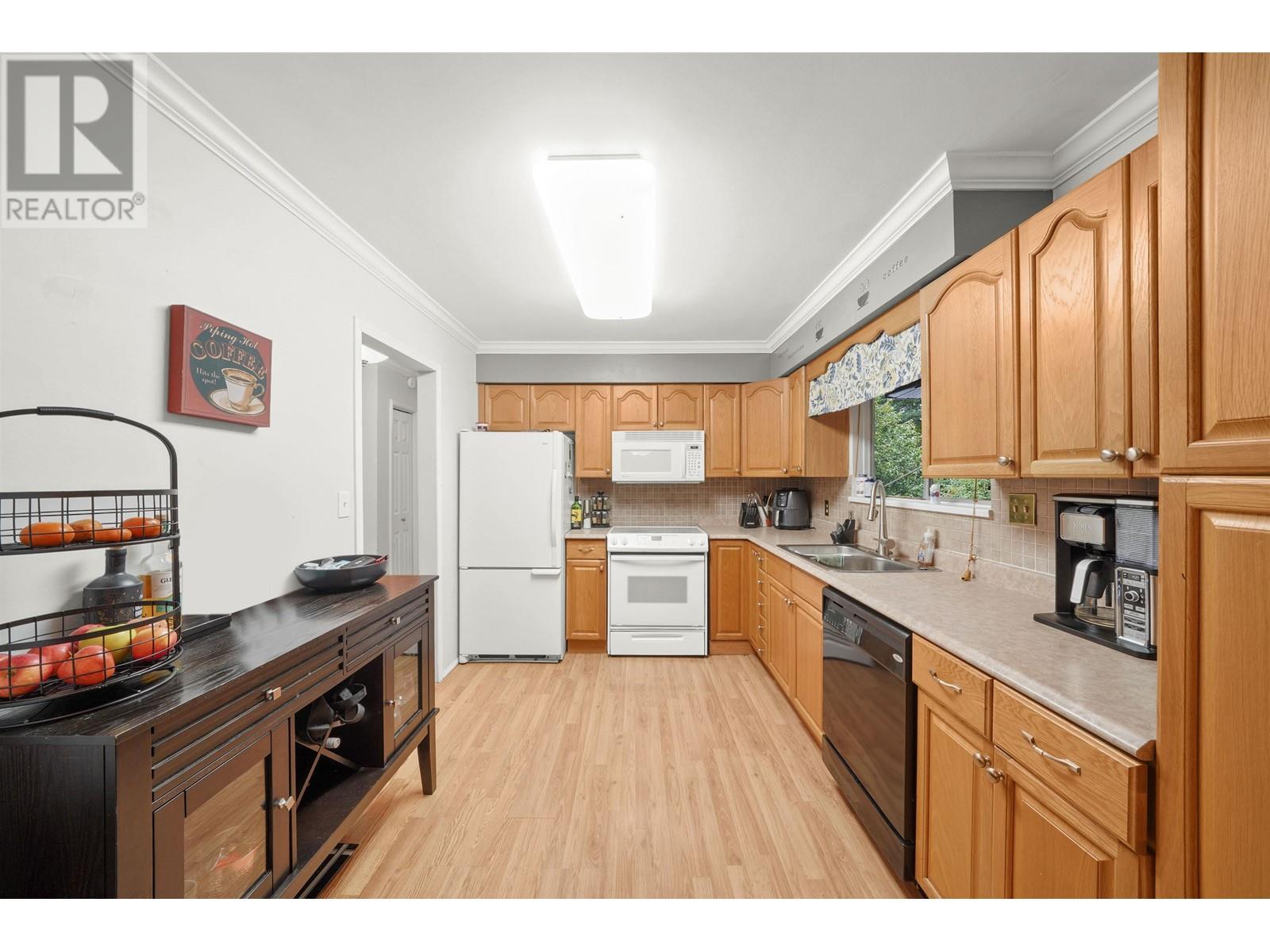 21742 123 Avenue, Maple Ridge, British Columbia  V2X 4C3 - Photo 21 - R2828699