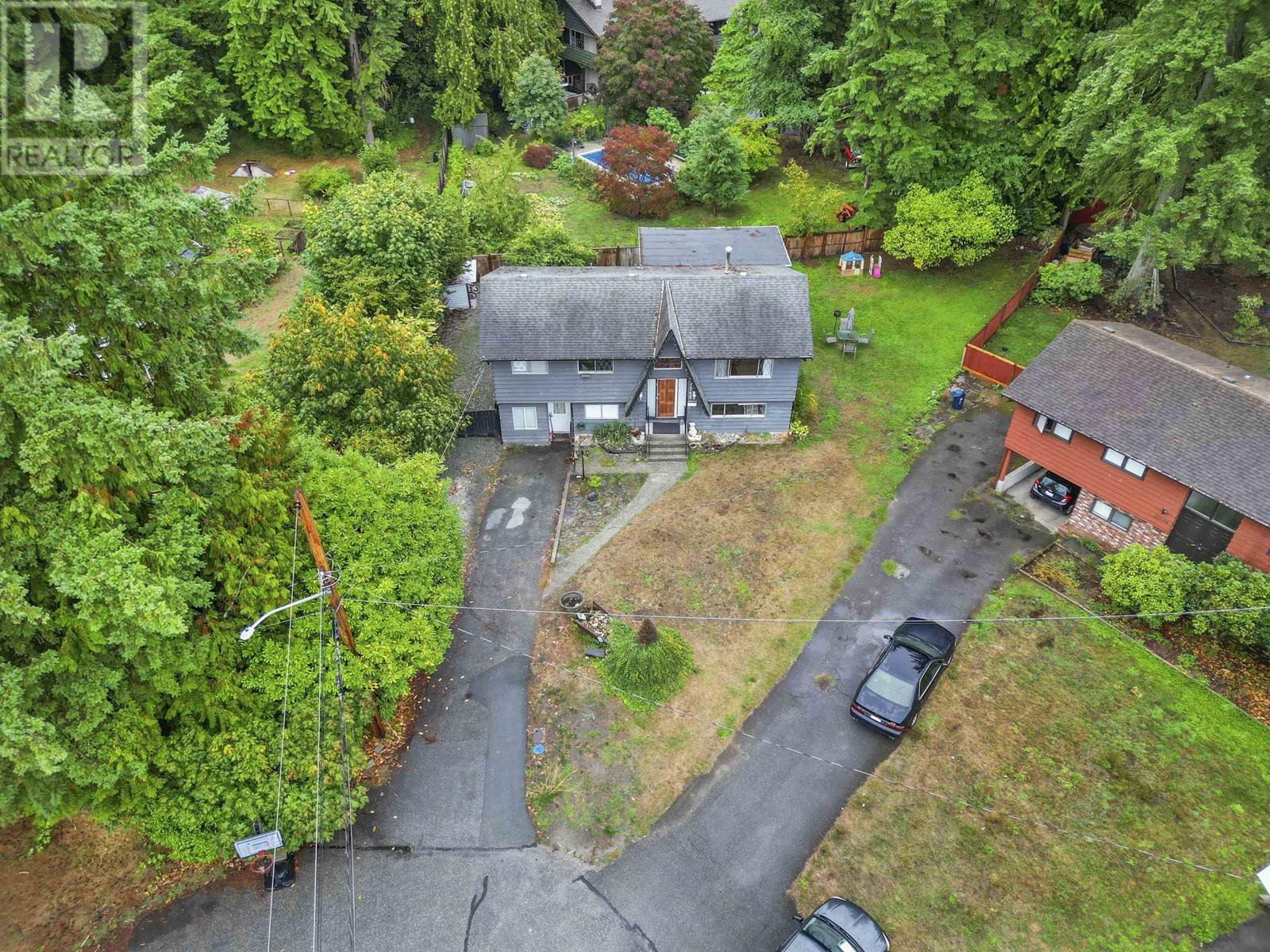 21742 123 Avenue, Maple Ridge, British Columbia  V2X 4C3 - Photo 9 - R2828699