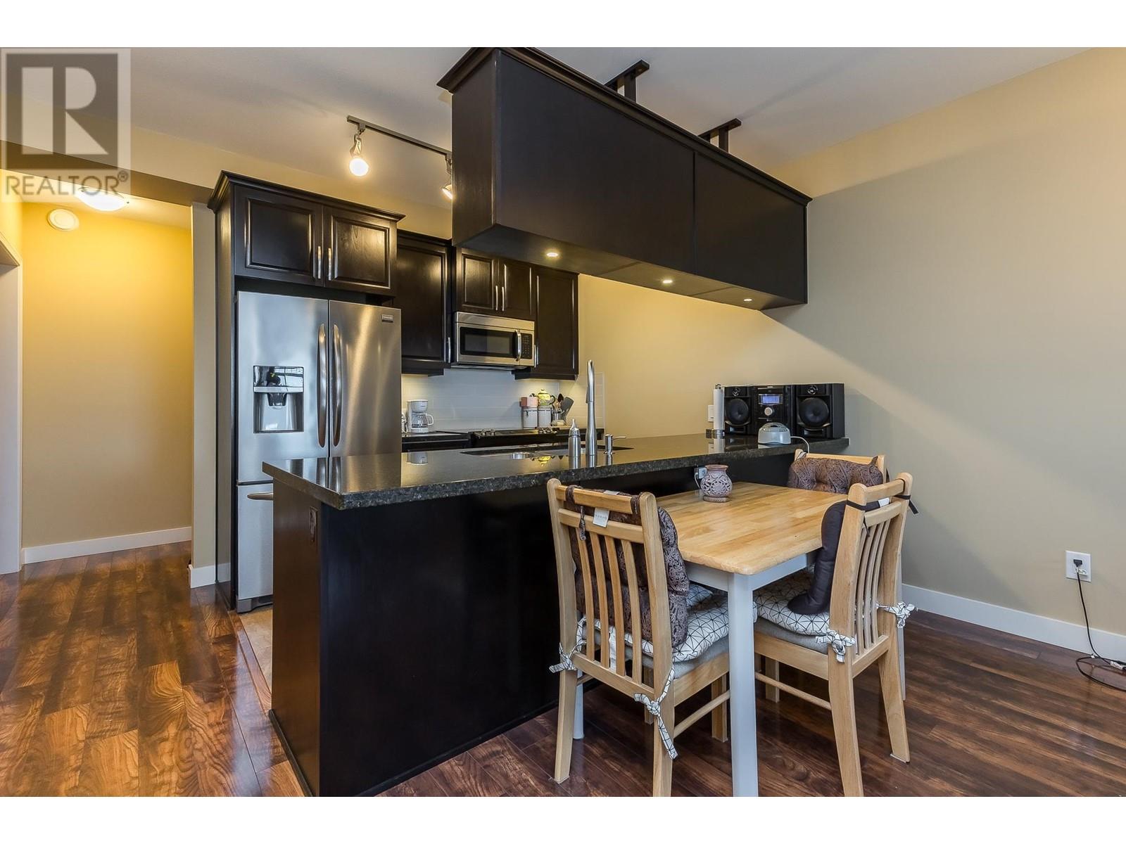 310 11887 Burnett Street, Maple Ridge, British Columbia  V2X 6P6 - Photo 10 - R2828681