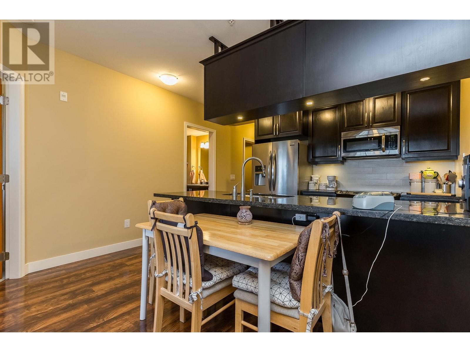 310 11887 Burnett Street, Maple Ridge, British Columbia  V2X 6P6 - Photo 11 - R2828681