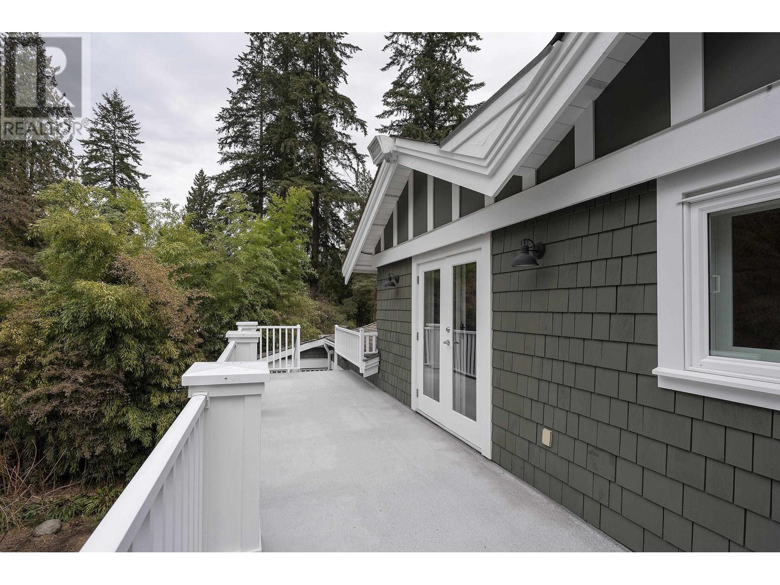 593 Riverside Drive, North Vancouver, British Columbia  V7H 1V4 - Photo 21 - R2791253