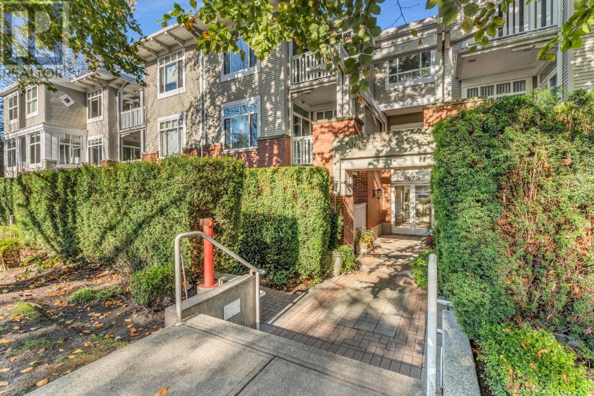 204 1675 W 10TH AVENUE, vancouver, British Columbia