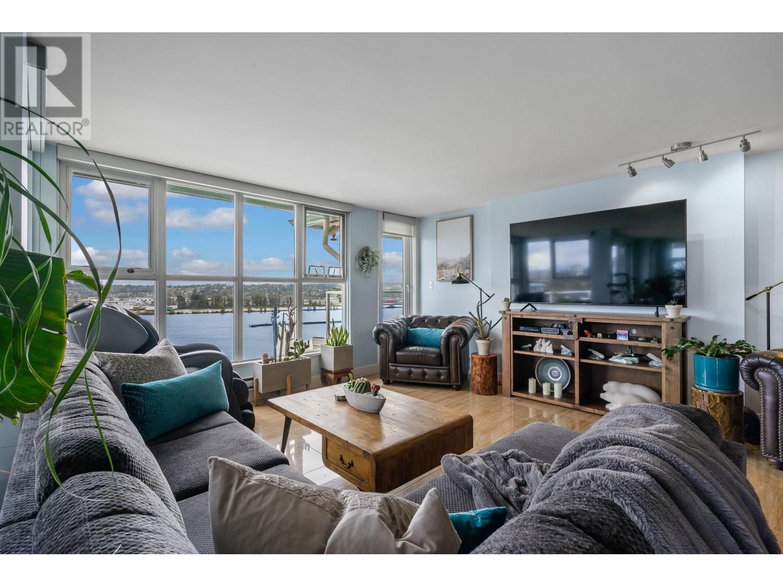 1901 1250 Quayside Drive, New Westminster, British Columbia  V3M 6E2 - Photo 4 - R2828457