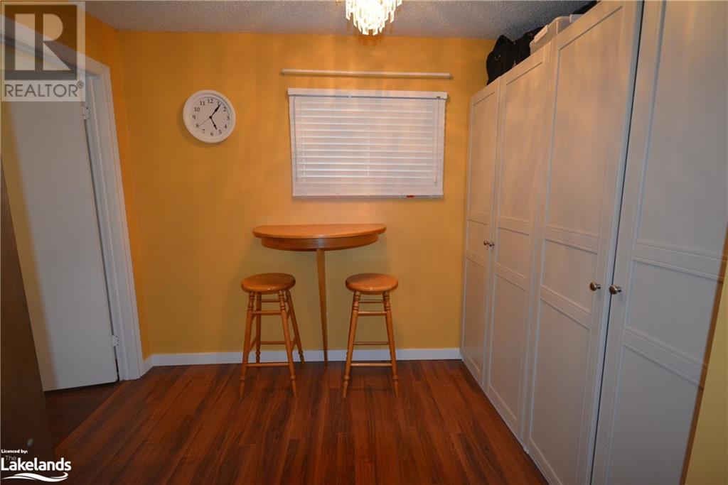 27 47th Street S, Wasaga Beach, Ontario  L9Z 1Y6 - Photo 9 - 40503629