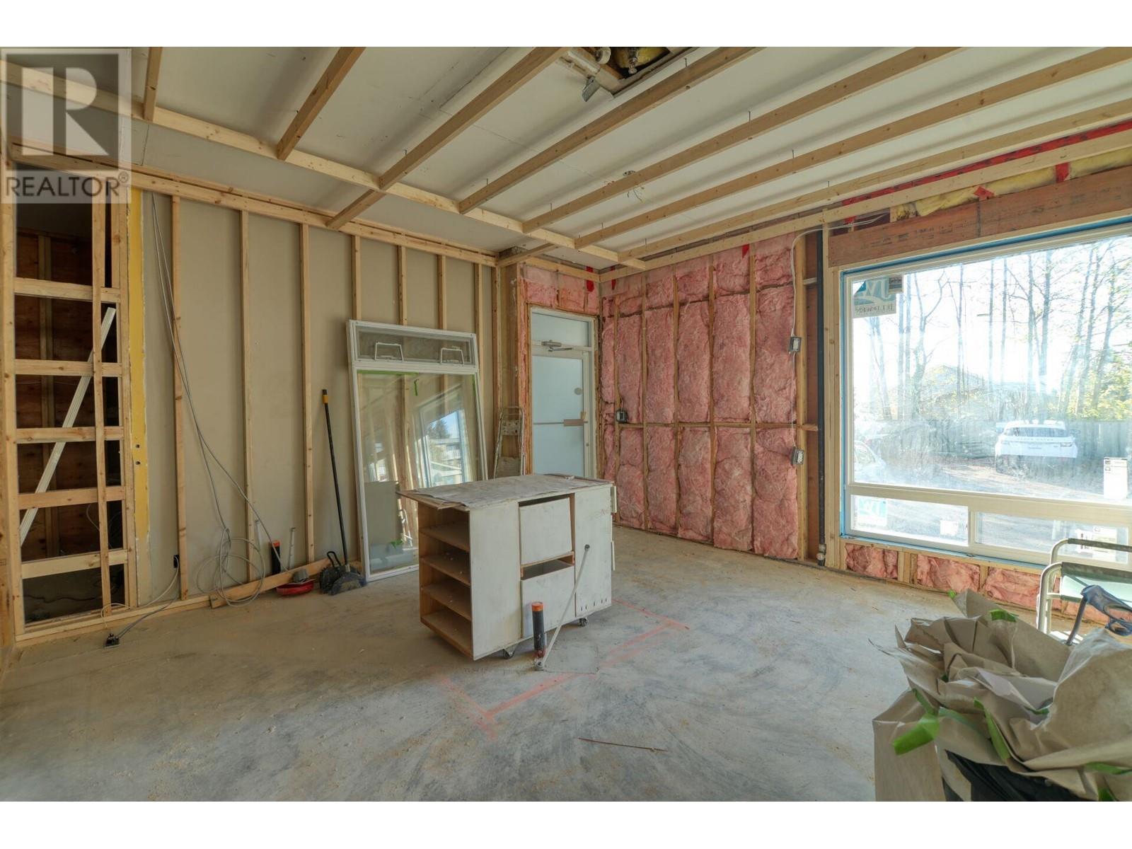 103 703 Gibsons Way, Gibsons, British Columbia  V0N 1V9 - Photo 10 - R2828428
