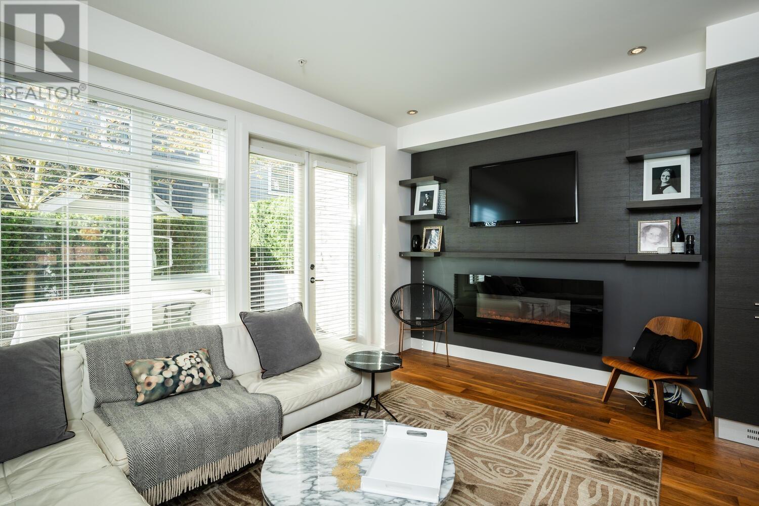 4931 Mackenzie Street, Vancouver, British Columbia  V6N 1G8 - Photo 8 - R2823943