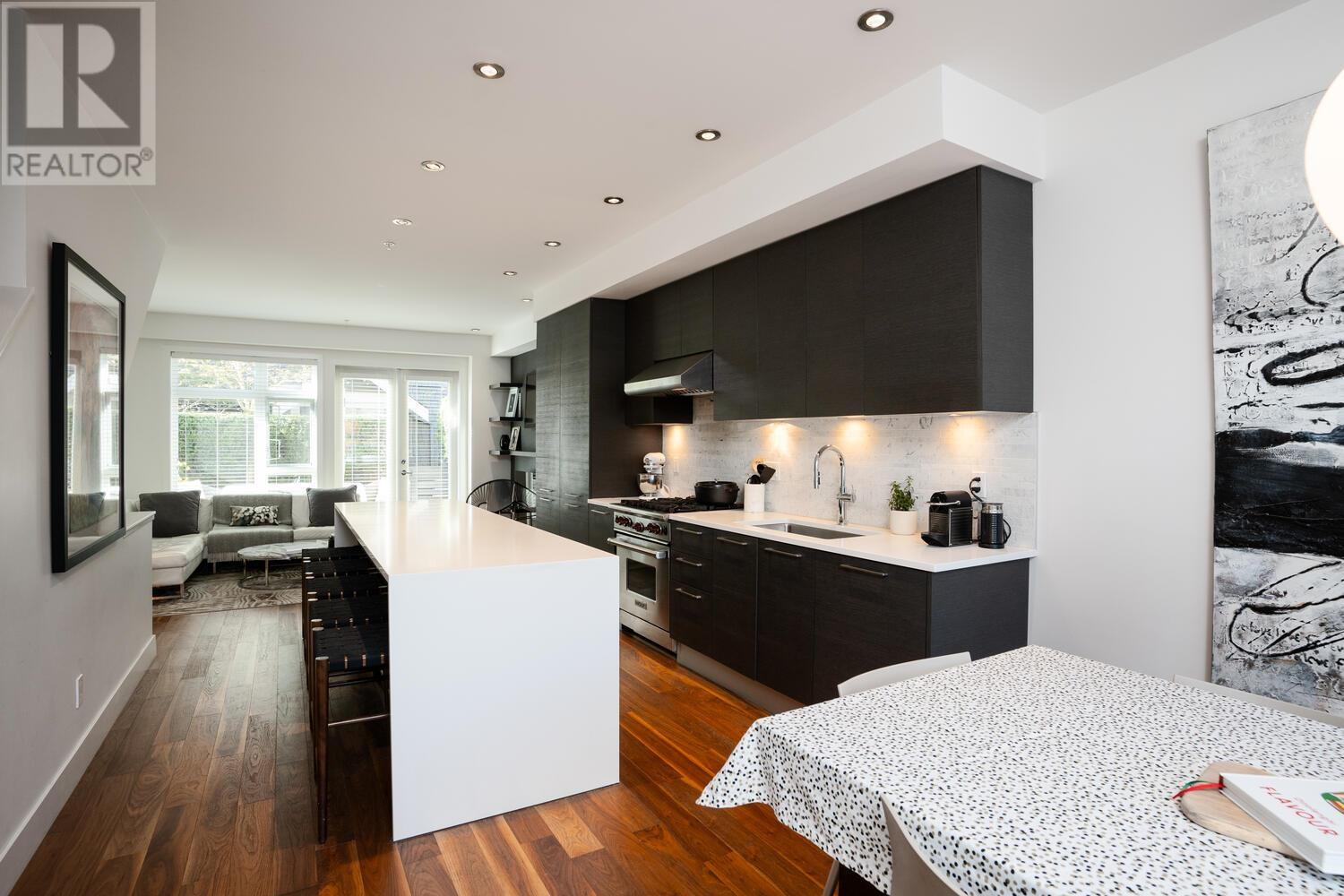 4931 Mackenzie Street, Vancouver, British Columbia  V6N 1G8 - Photo 3 - R2823943