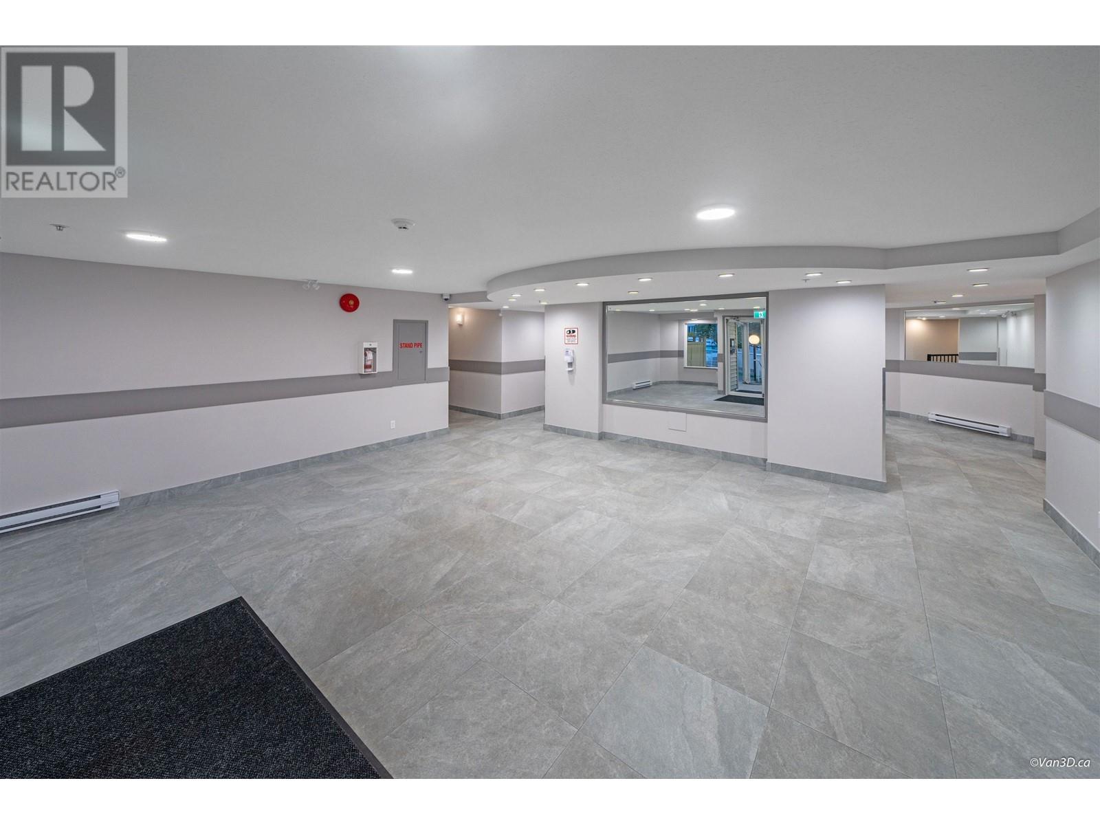 308 7031 Blundell Road, Richmond, British Columbia  V6Y 1J5 - Photo 4 - R2828530
