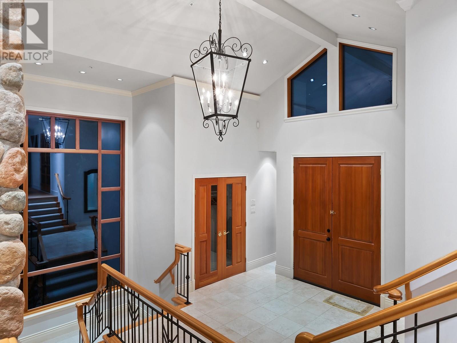 2668 Finch Hill, West Vancouver, British Columbia  V7S 3H3 - Photo 8 - R2825948