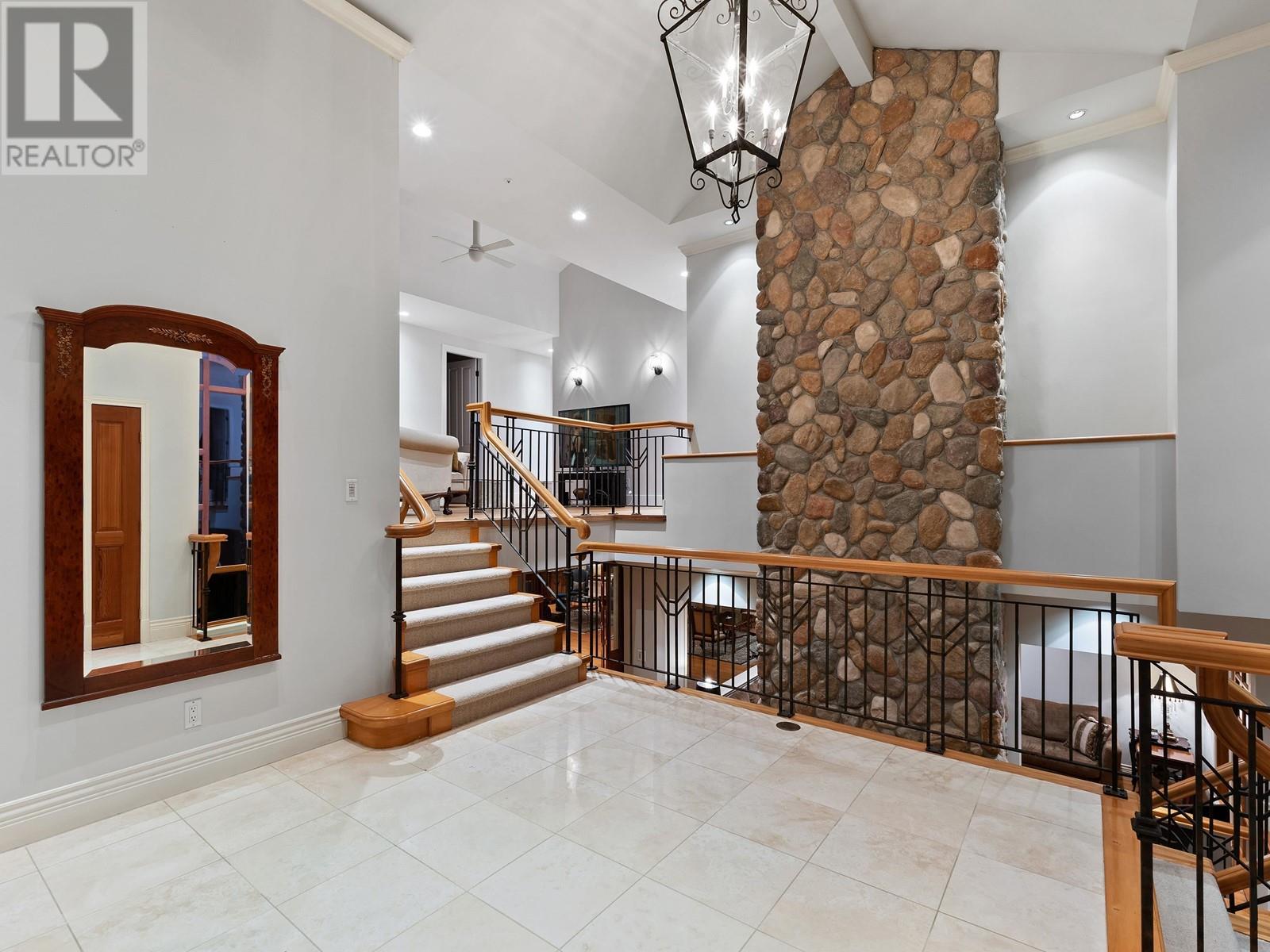 2668 Finch Hill, West Vancouver, British Columbia  V7S 3H3 - Photo 9 - R2825948