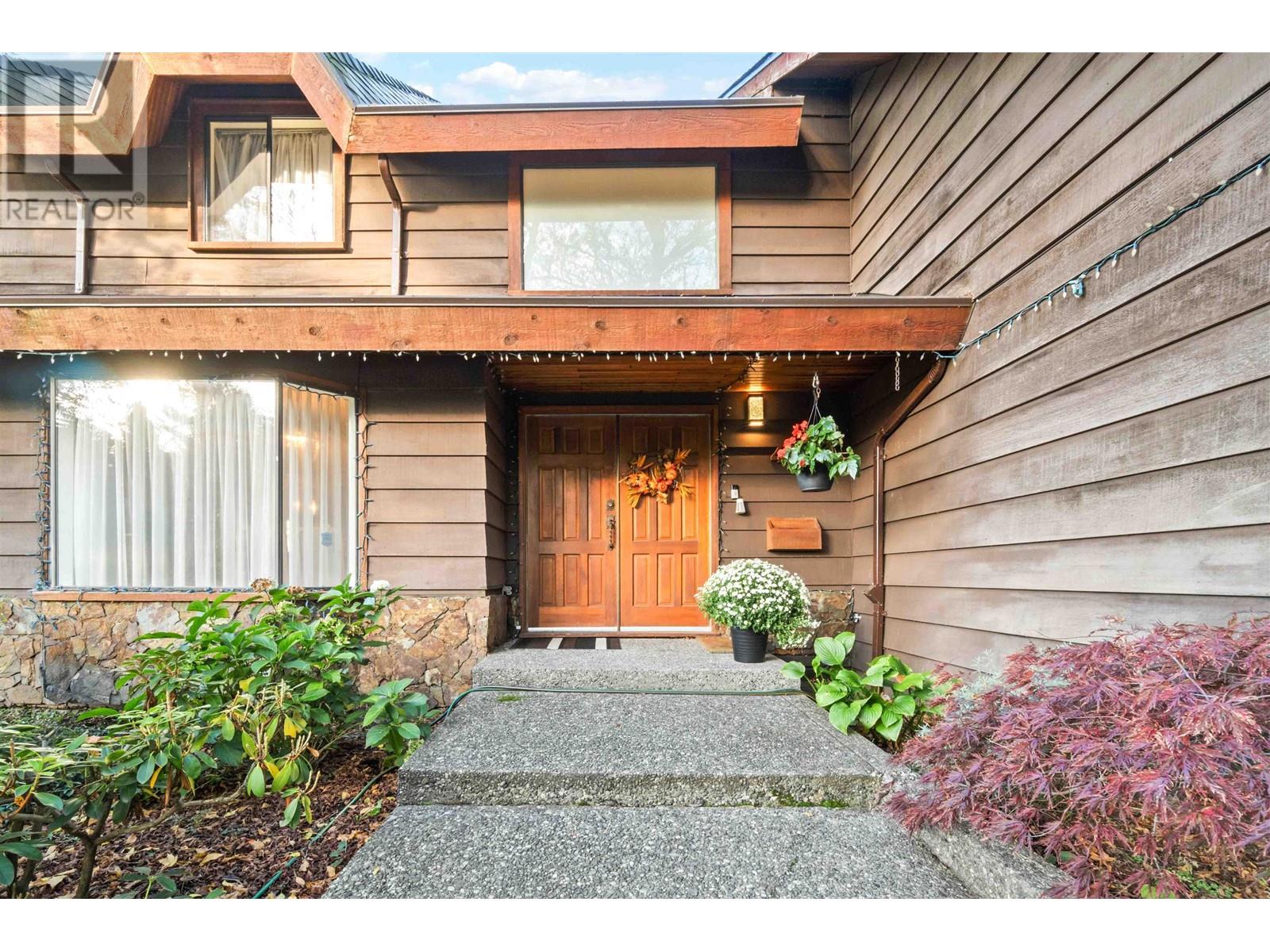 4102 Yuculta Crescent, Vancouver, British Columbia  V6N 3R5 - Photo 3 - R2828323