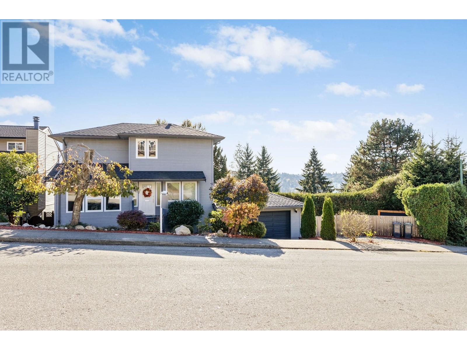 2558 STEEPLE COURT, coquitlam, British Columbia