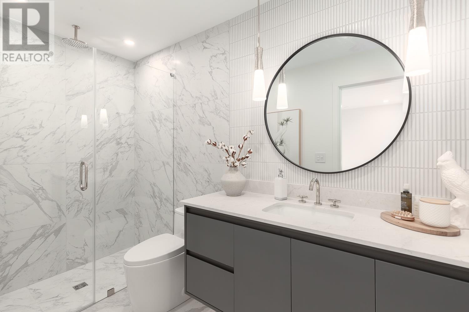 2033 Kitchener Street, Vancouver, British Columbia  V5L 2W6 - Photo 23 - R2828711