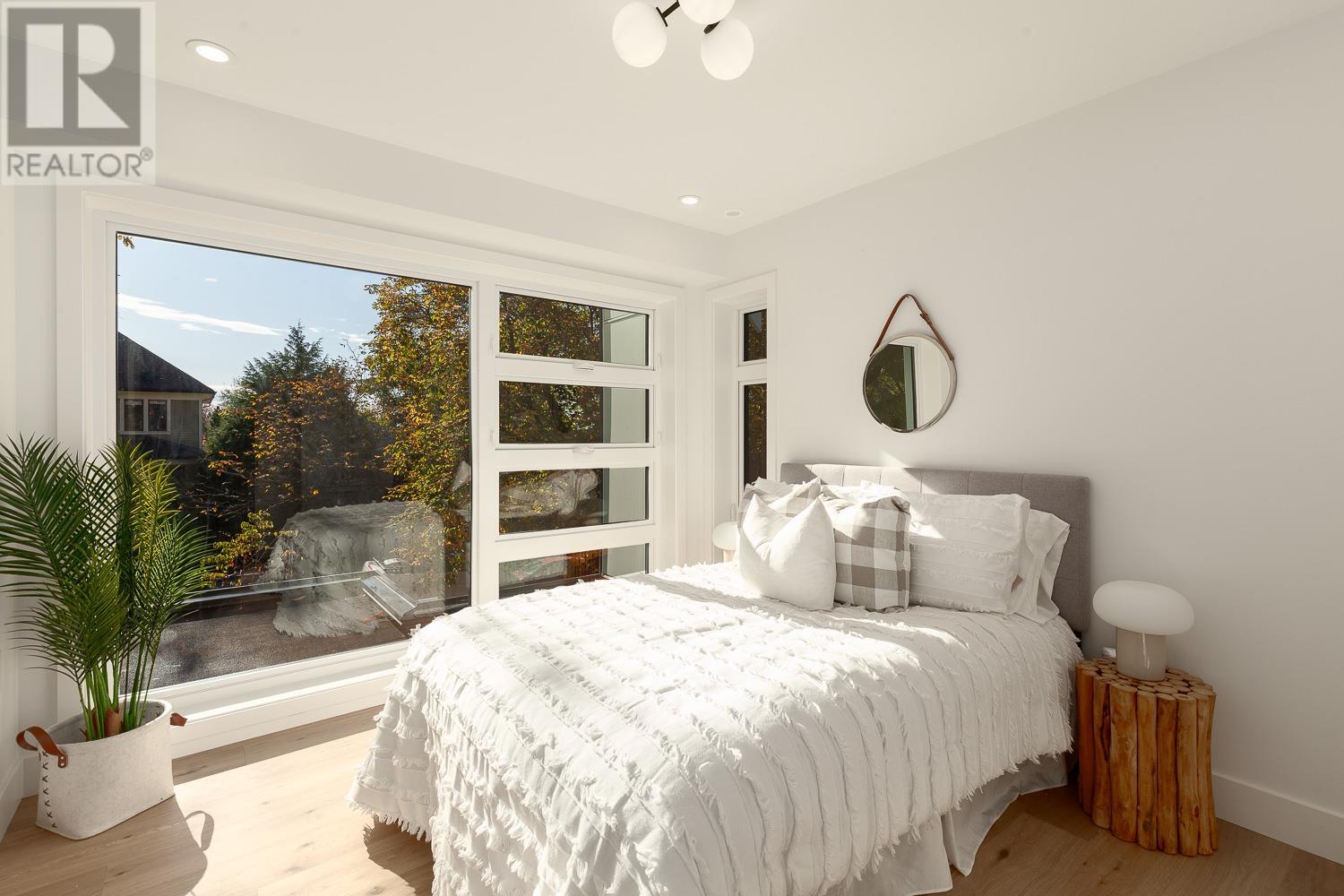 2033 Kitchener Street, Vancouver, British Columbia  V5L 2W6 - Photo 24 - R2828711