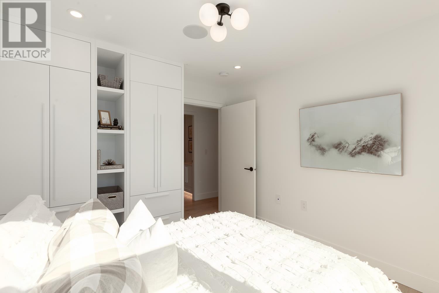 2033 Kitchener Street, Vancouver, British Columbia  V5L 2W6 - Photo 27 - R2828711