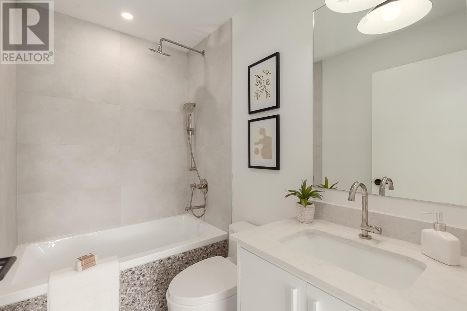 2033 Kitchener Street, Vancouver, British Columbia  V5L 2W6 - Photo 28 - R2828711