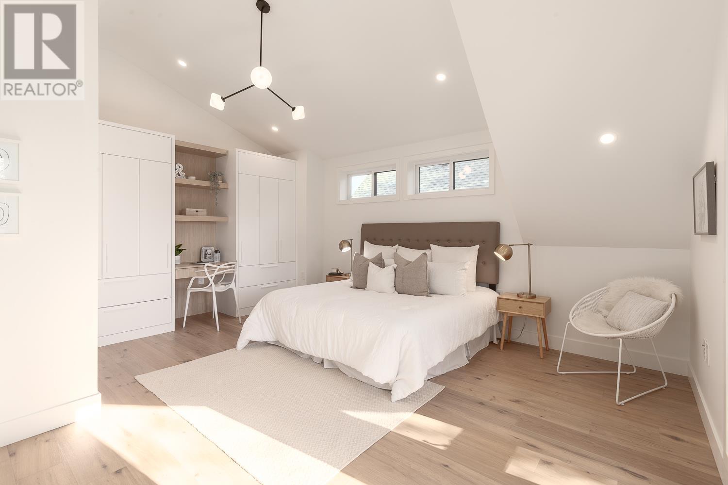 2033 Kitchener Street, Vancouver, British Columbia  V5L 2W6 - Photo 32 - R2828711