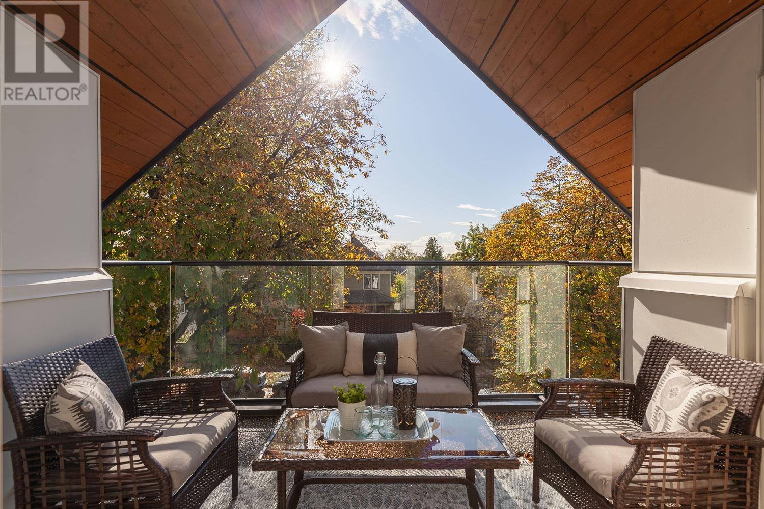 2033 Kitchener Street, Vancouver, British Columbia  V5L 2W6 - Photo 38 - R2828711