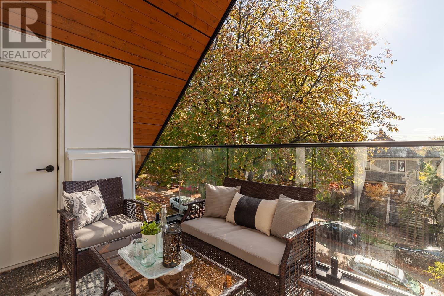 2033 Kitchener Street, Vancouver, British Columbia  V5L 2W6 - Photo 39 - R2828711