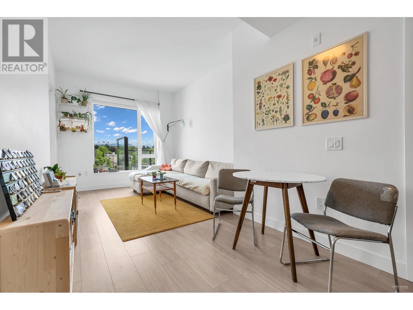 605 8888 Osler Street, Vancouver, British Columbia  V6P 4G2 - Photo 2 - R2828714