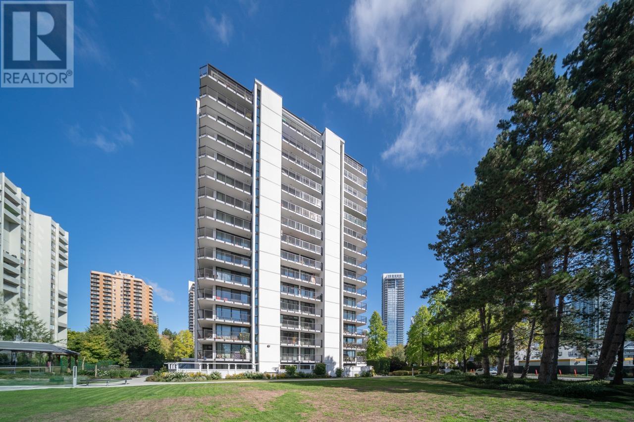 408 6455 Willingdon Avenue, Burnaby, British Columbia  V5H 4E4 - Photo 1 - R2828720