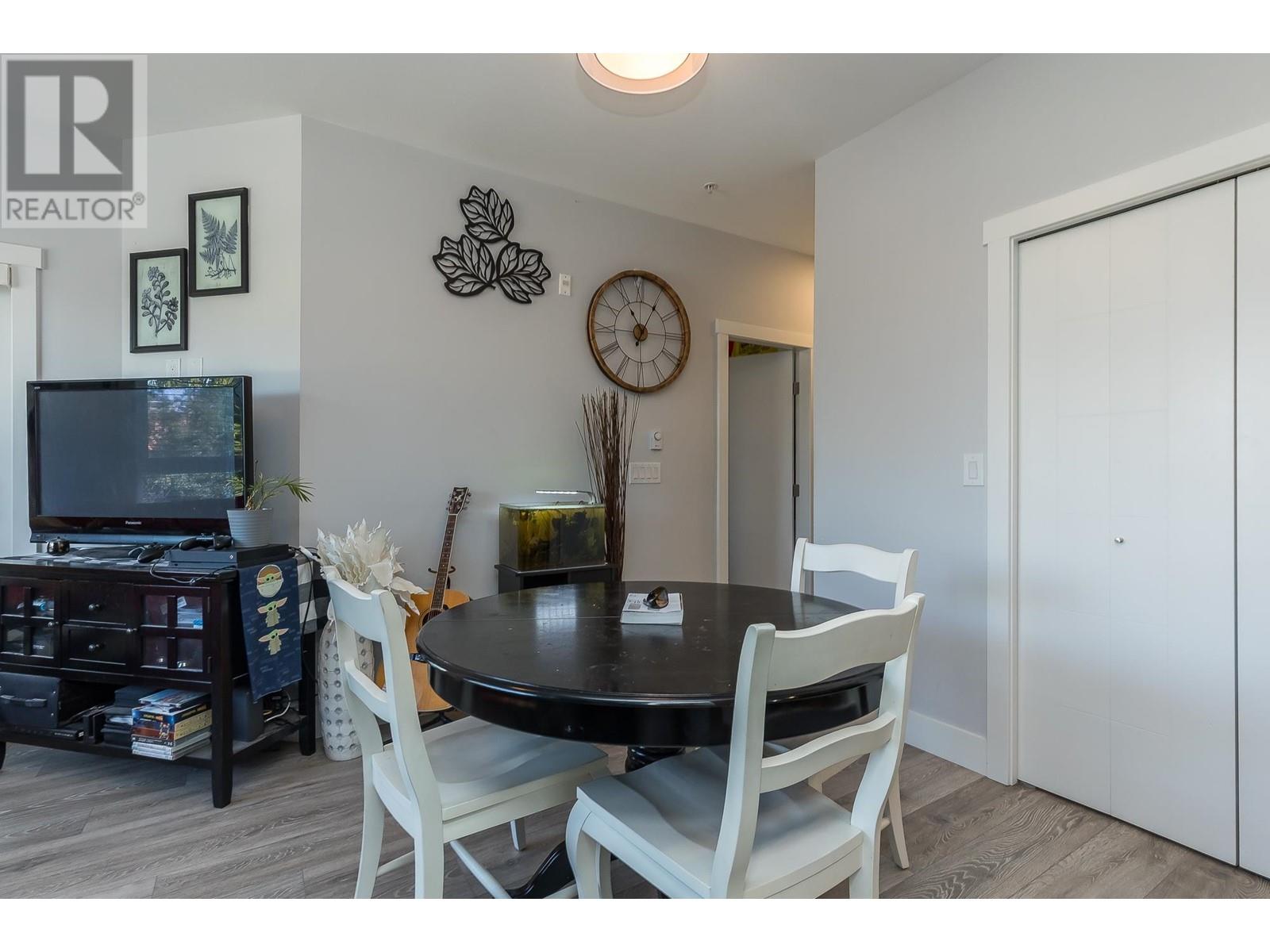 302 22315 122 Avenue, Maple Ridge, British Columbia  V2X 4K7 - Photo 11 - R2828733