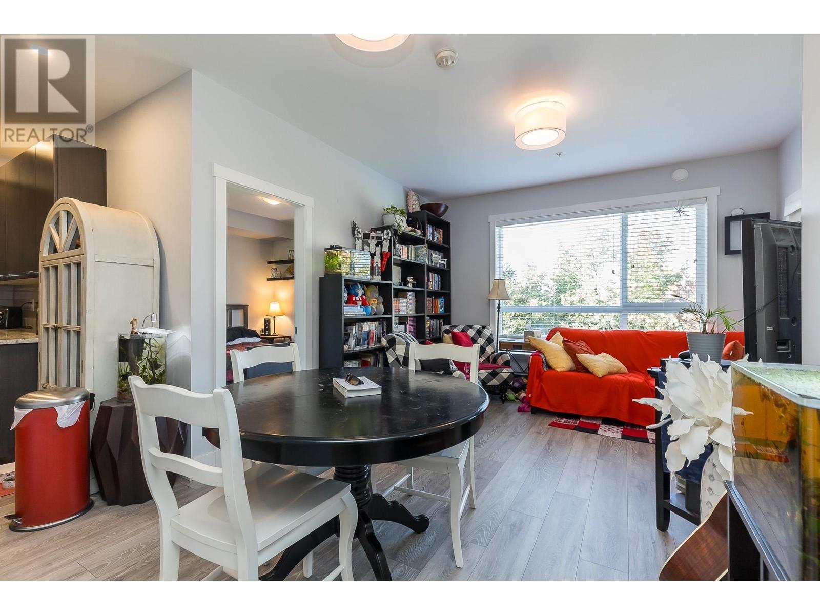 302 22315 122 Avenue, Maple Ridge, British Columbia  V2X 4K7 - Photo 9 - R2828733