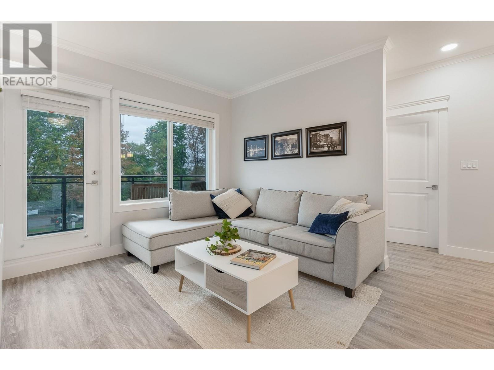 406 2229 Atkins Avenue, Port Coquitlam, British Columbia  V3C 0H2 - Photo 2 - R2828737