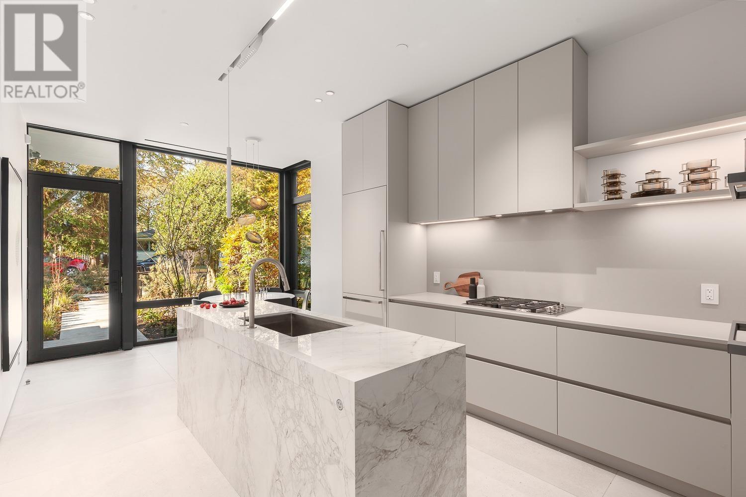 2866 Waterloo Street, Vancouver, British Columbia  V6R 3J3 - Photo 3 - R2828738