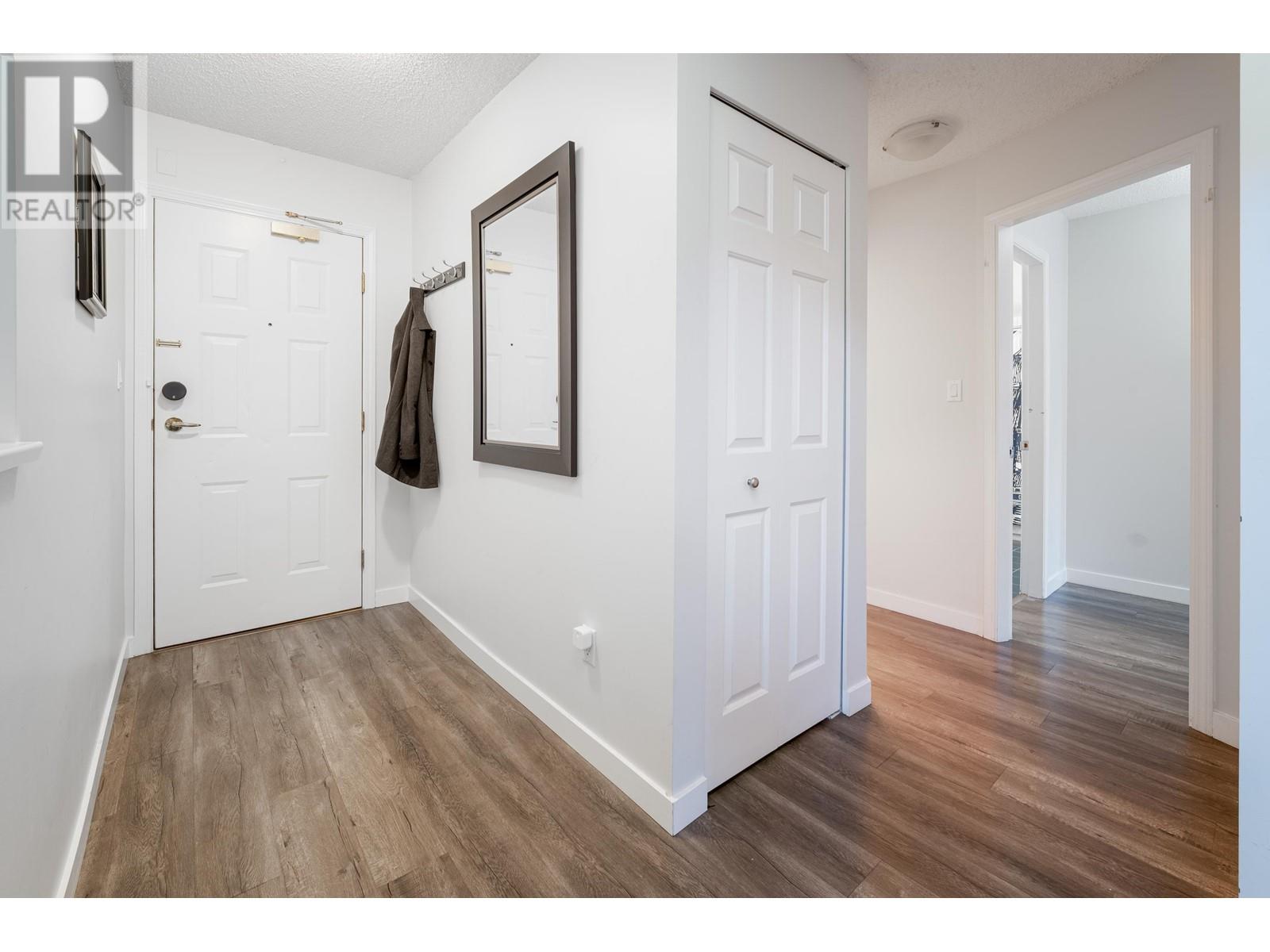 403 1147 Nelson Street, Vancouver, British Columbia  V6E 1J3 - Photo 2 - R2828777