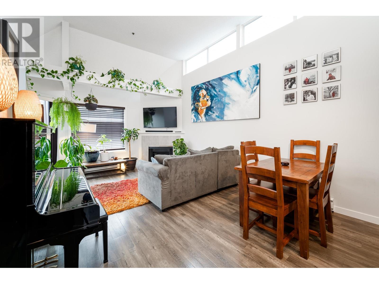 403 1147 Nelson Street, Vancouver, British Columbia  V6E 1J3 - Photo 3 - R2828777