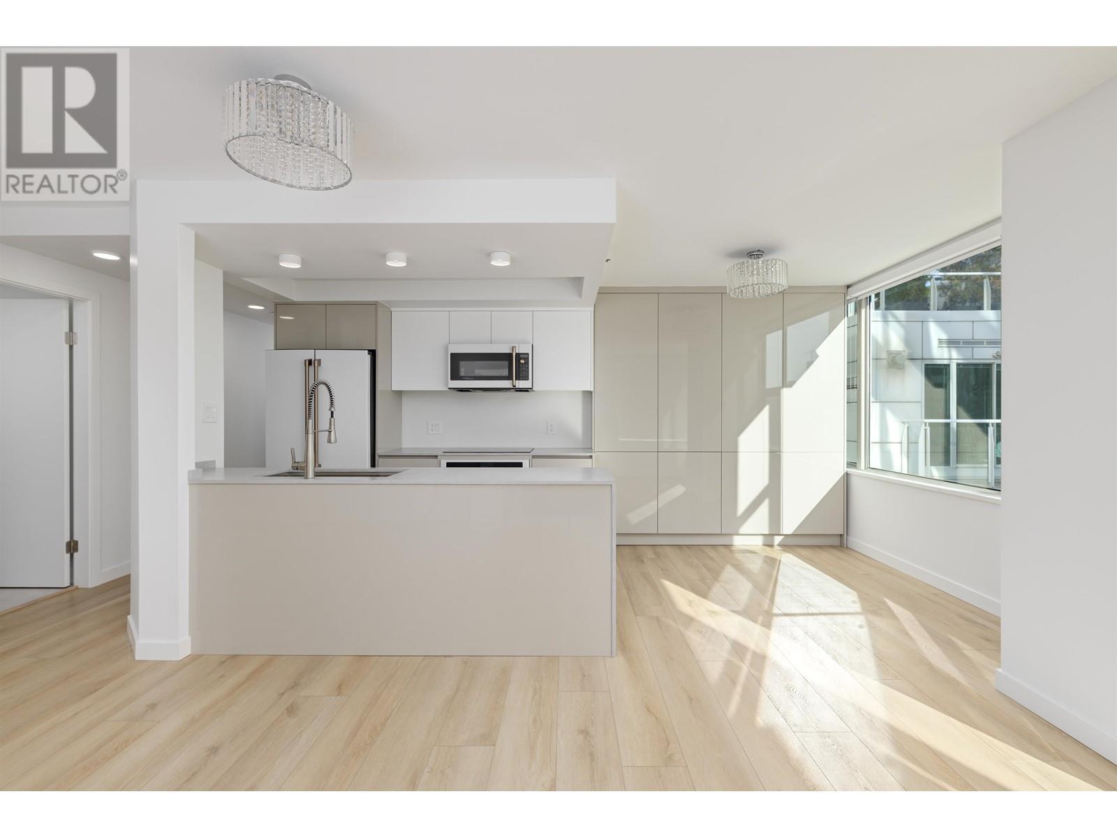 607 1500 Hornby Street, Vancouver, British Columbia  V6Z 2R1 - Photo 3 - R2828794