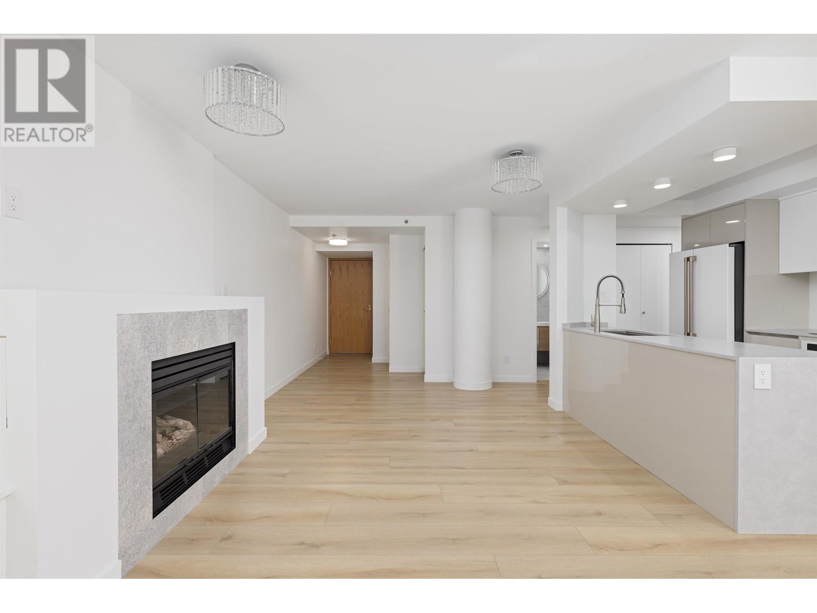 607 1500 Hornby Street, Vancouver, British Columbia  V6Z 2R1 - Photo 4 - R2828794