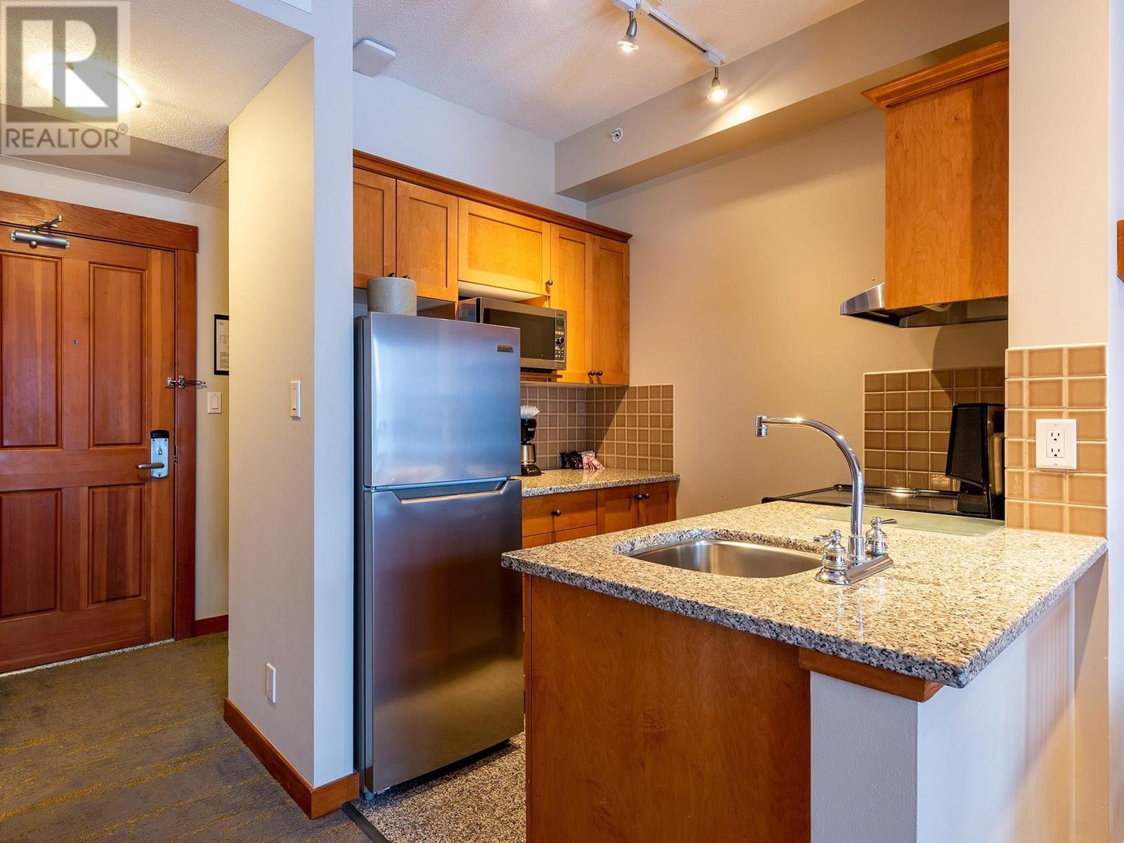 310 4320 Sundial Crescent, Whistler, British Columbia  V8E 1G6 - Photo 12 - R2828803