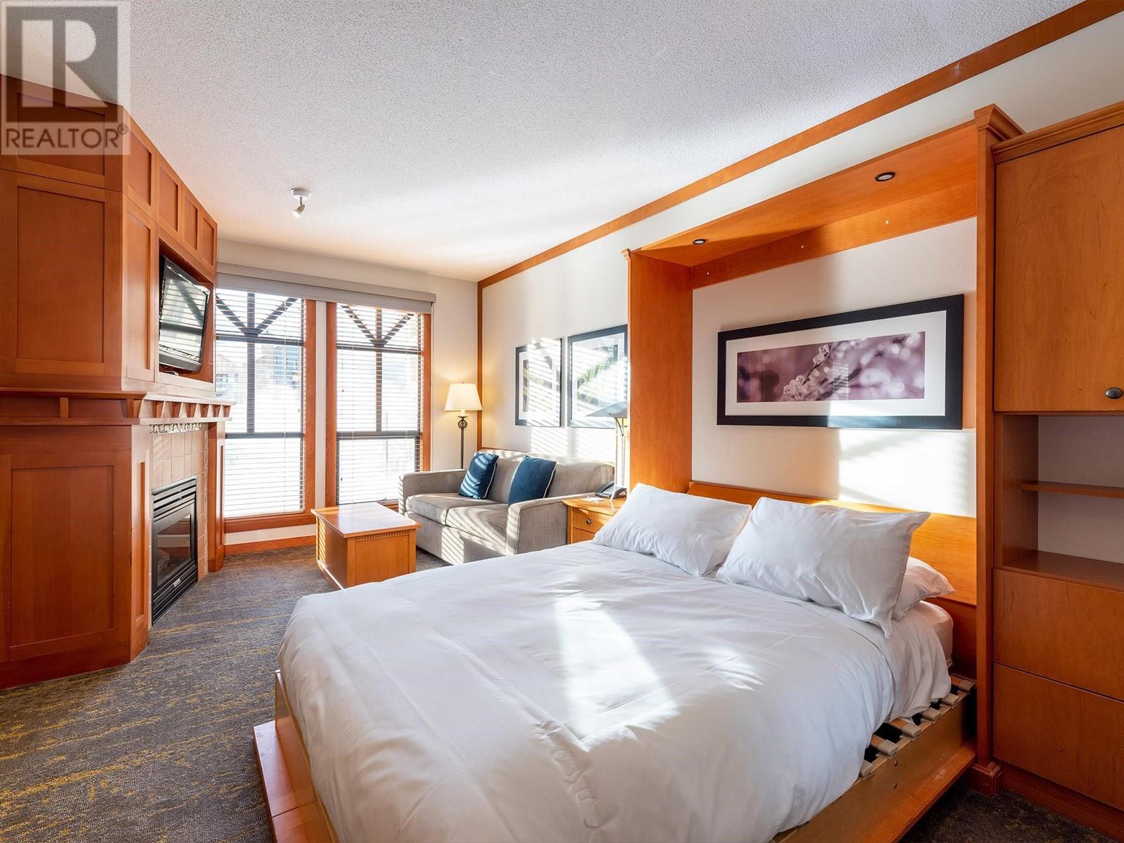310 4320 Sundial Crescent, Whistler, British Columbia  V8E 1G6 - Photo 7 - R2828803