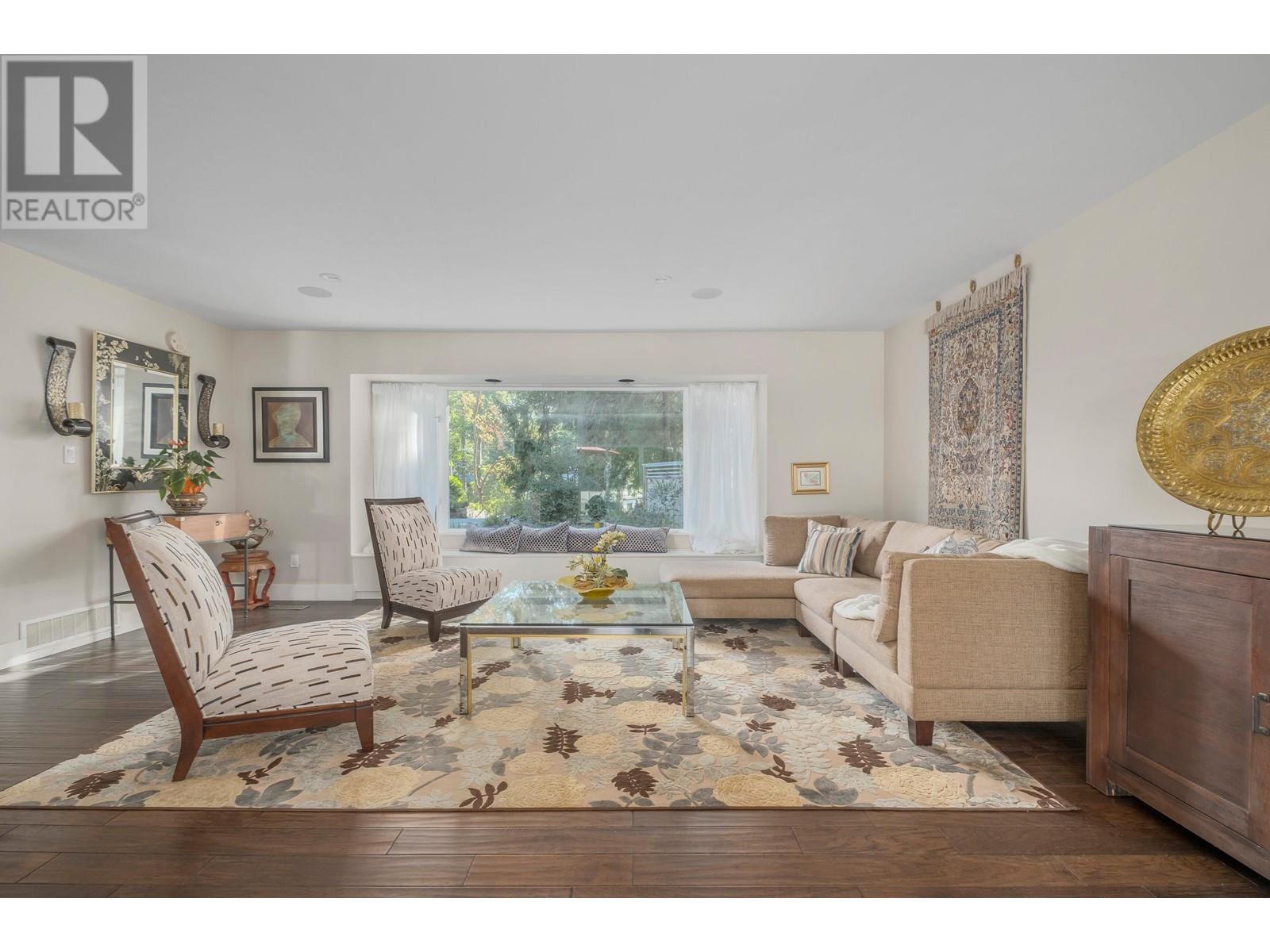 4128 Virginia Crescent, North Vancouver, British Columbia  V7R 3Z6 - Photo 10 - R2828721