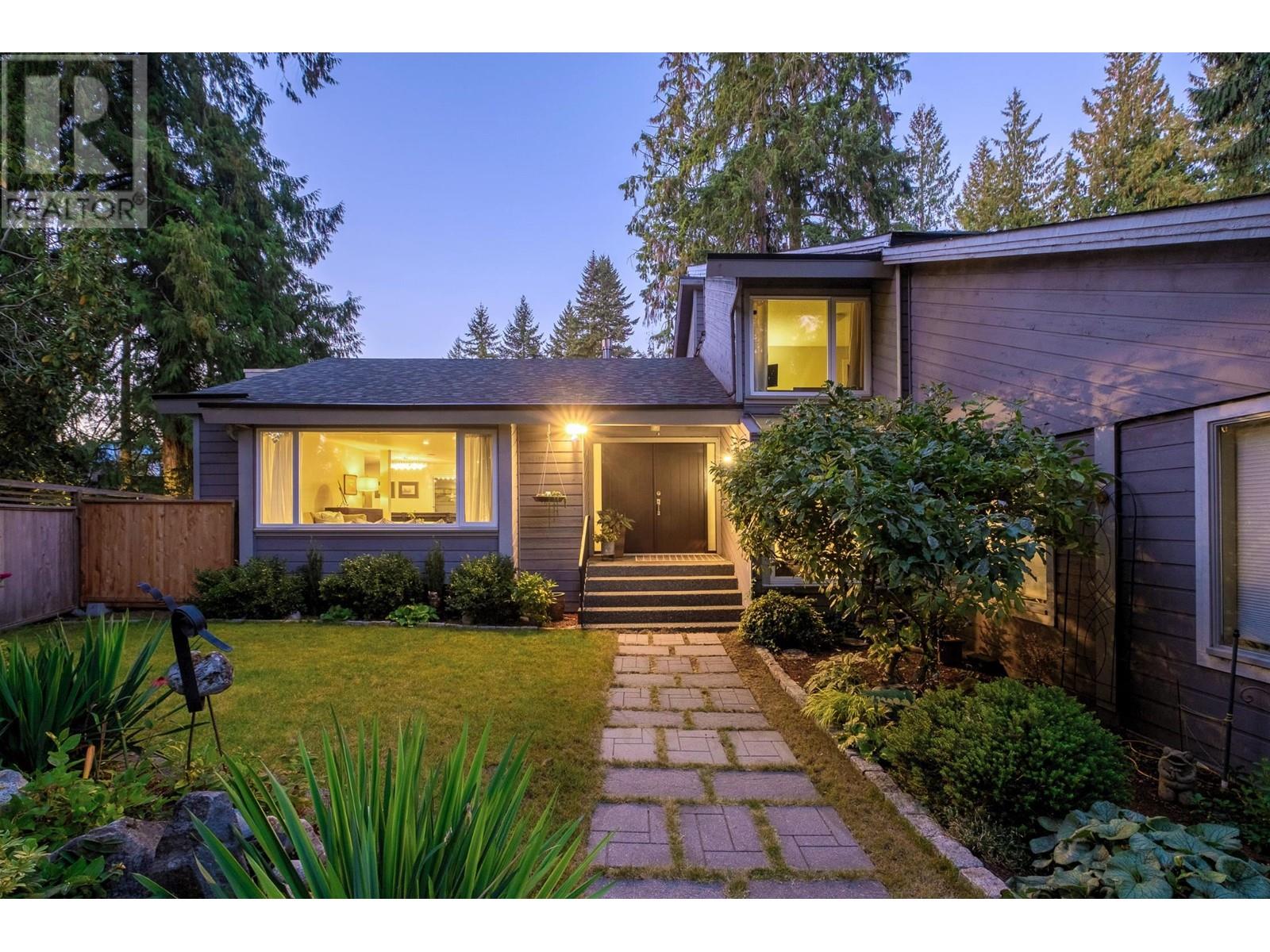 4128 Virginia Crescent, North Vancouver, British Columbia  V7R 3Z6 - Photo 29 - R2828721
