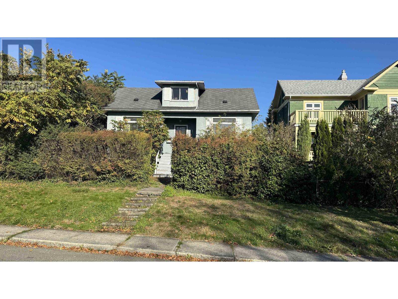 844 E 6TH STREET, north vancouver, British Columbia