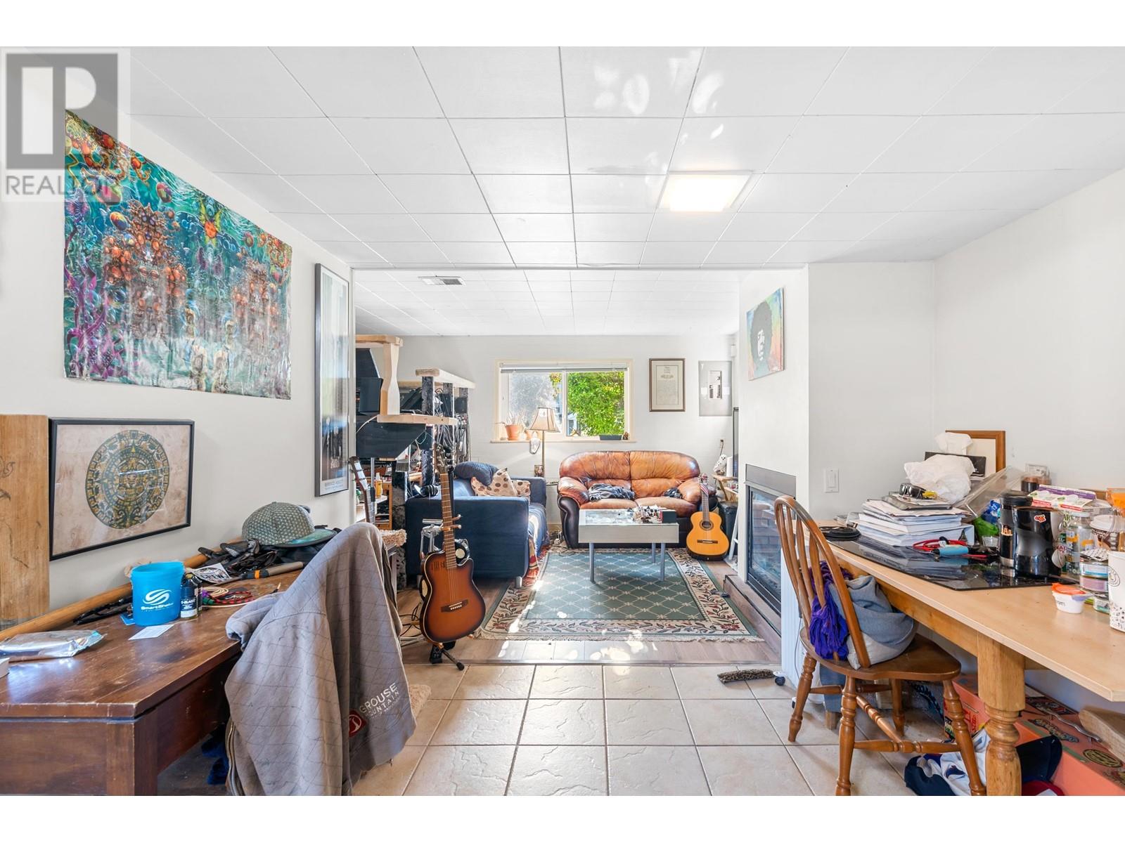 258 E 21st Street, North Vancouver, British Columbia  V7L 3B6 - Photo 16 - R2828745