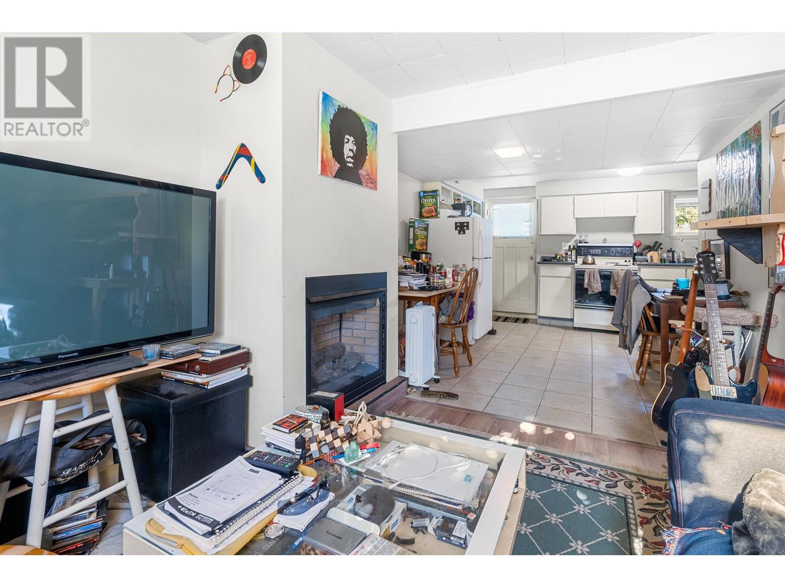 258 E 21st Street, North Vancouver, British Columbia  V7L 3B6 - Photo 18 - R2828745