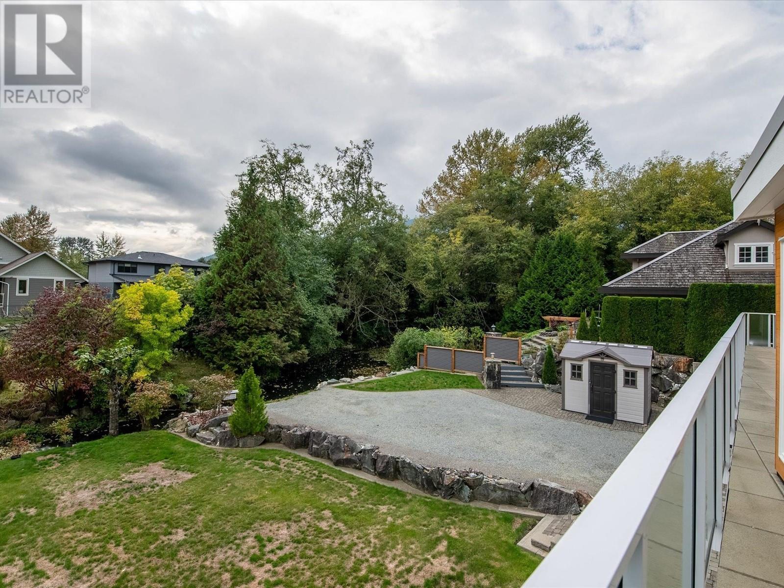 1661 Macdonald Place, Squamish, British Columbia  V0N 1H0 - Photo 16 - R2828749
