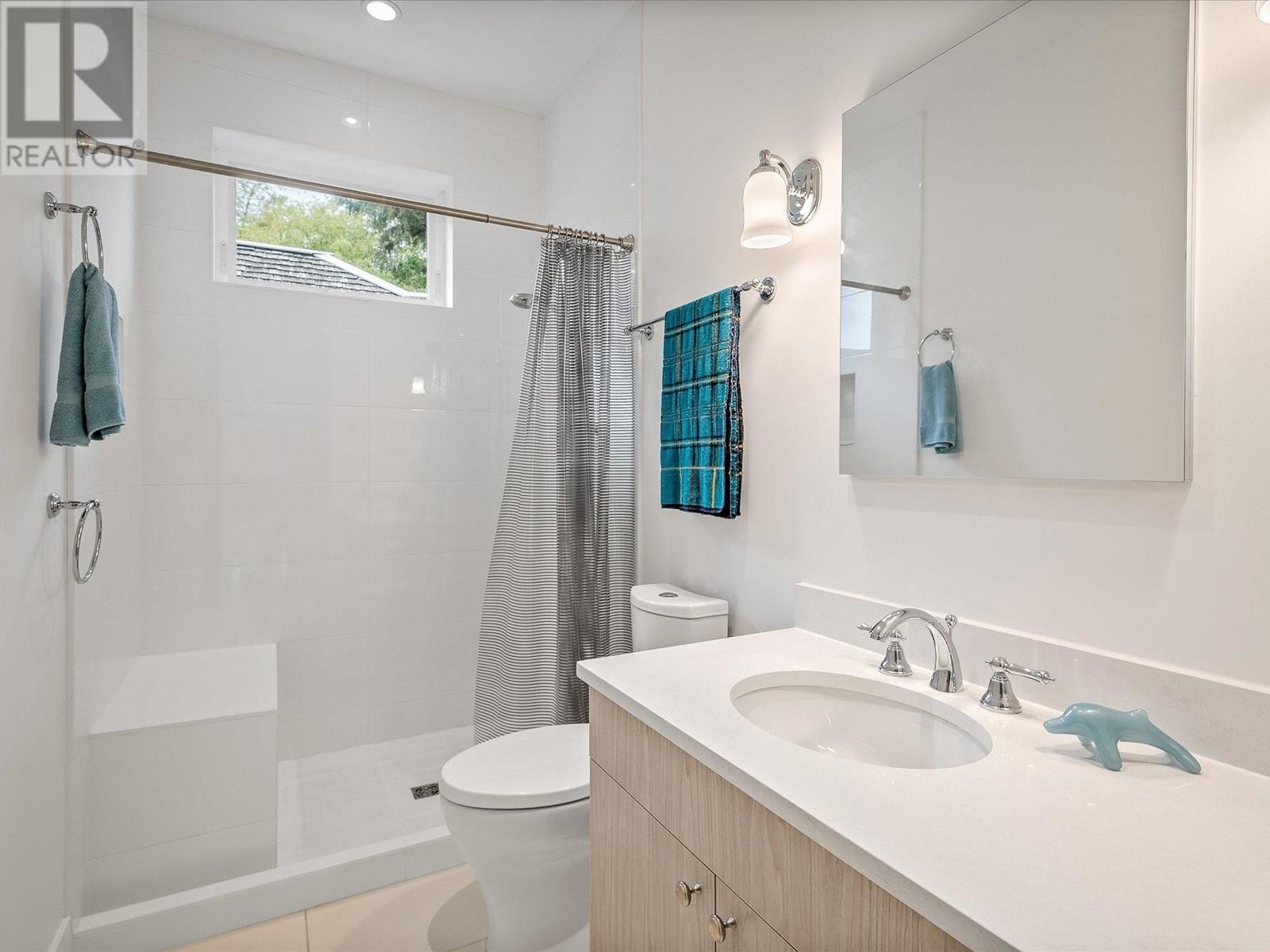 1661 Macdonald Place, Squamish, British Columbia  V0N 1H0 - Photo 17 - R2828749
