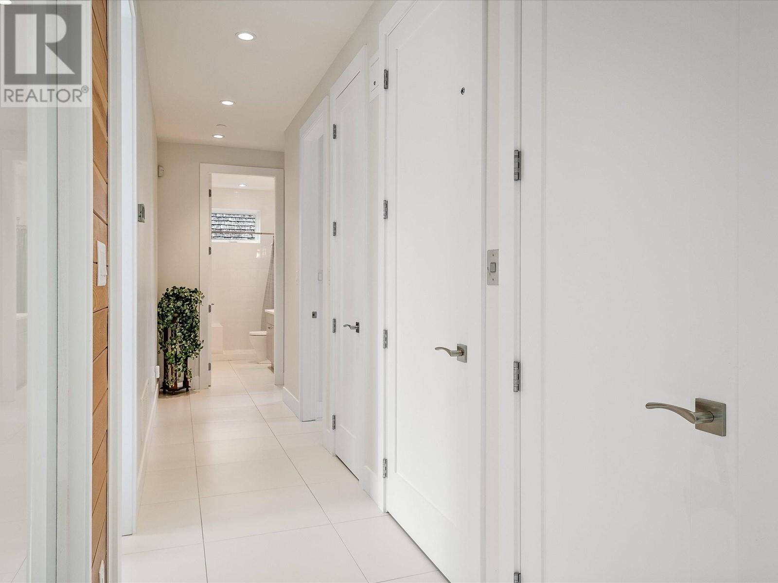 1661 Macdonald Place, Squamish, British Columbia  V0N 1H0 - Photo 19 - R2828749