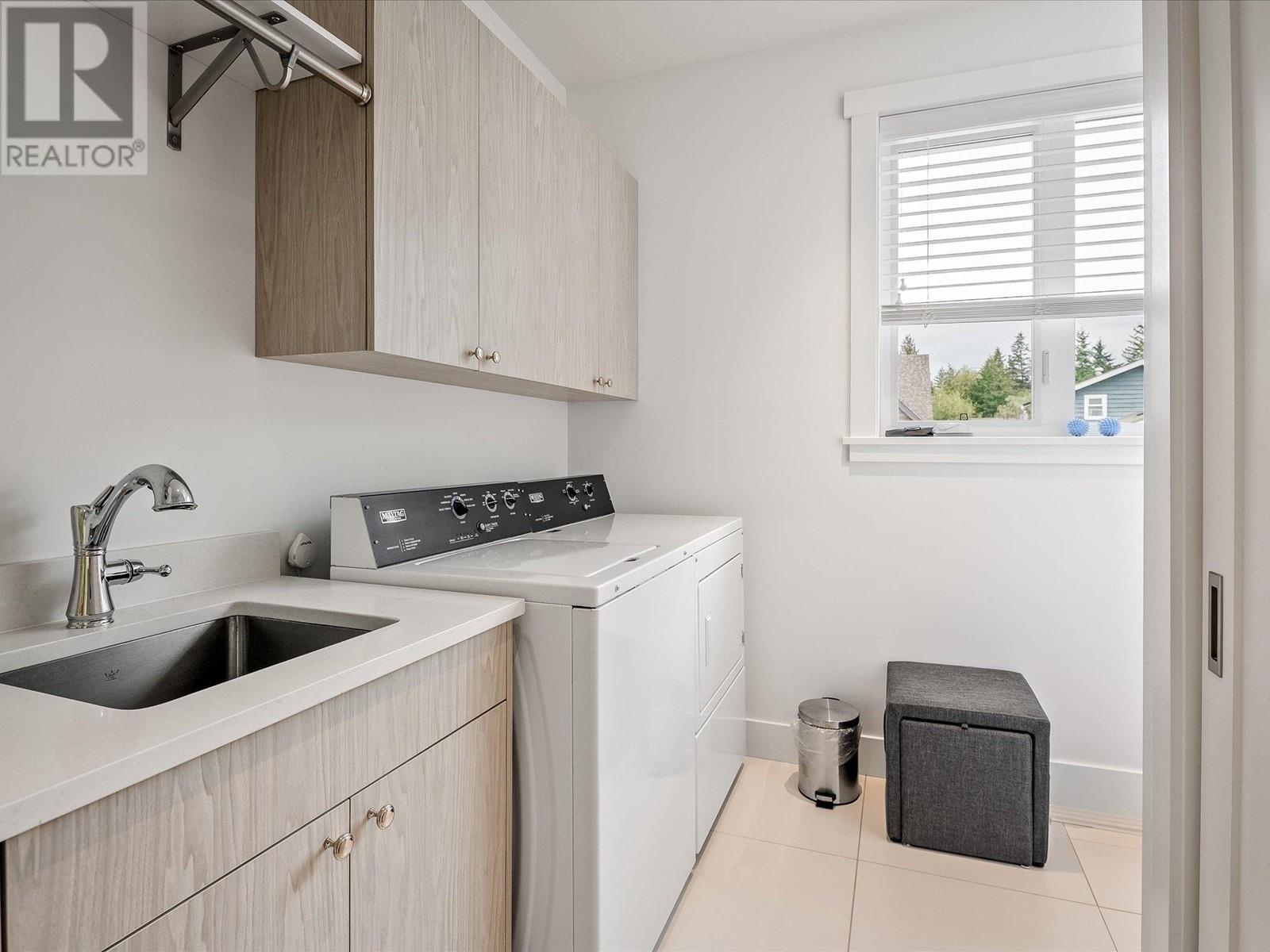 1661 Macdonald Place, Squamish, British Columbia  V0N 1H0 - Photo 21 - R2828749