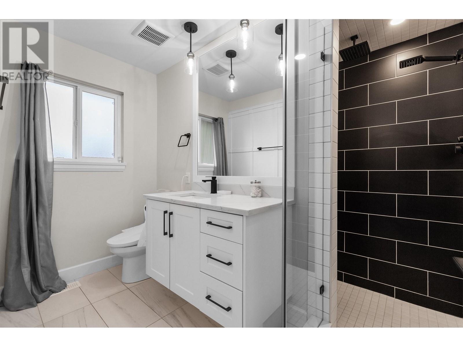 1325 53a Street, Tsawwassen, British Columbia  V4M 3E8 - Photo 14 - R2828753