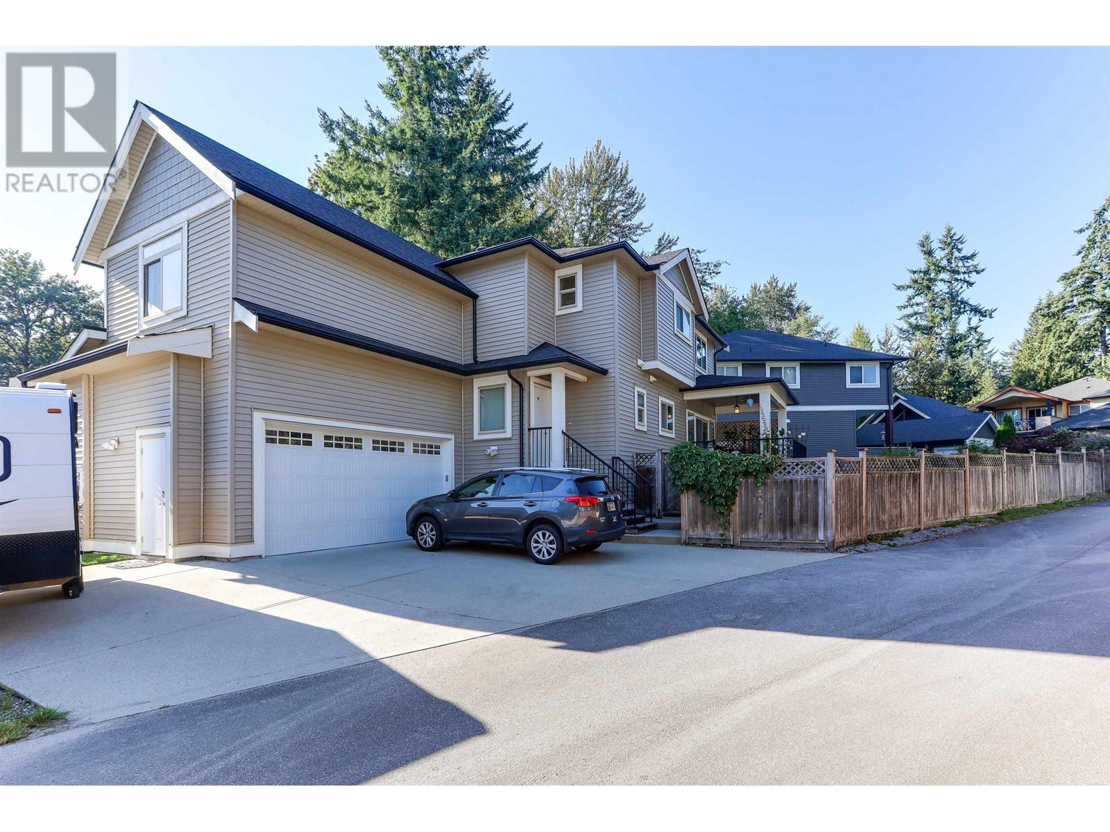 3968 Robin Place, Port Coquitlam, British Columbia  V3B 6R7 - Photo 3 - R2828754