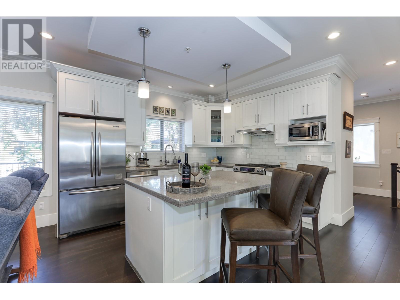 3968 Robin Place, Port Coquitlam, British Columbia  V3B 6R7 - Photo 6 - R2828754